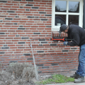 foto schadeherstel plaatsen van ankers